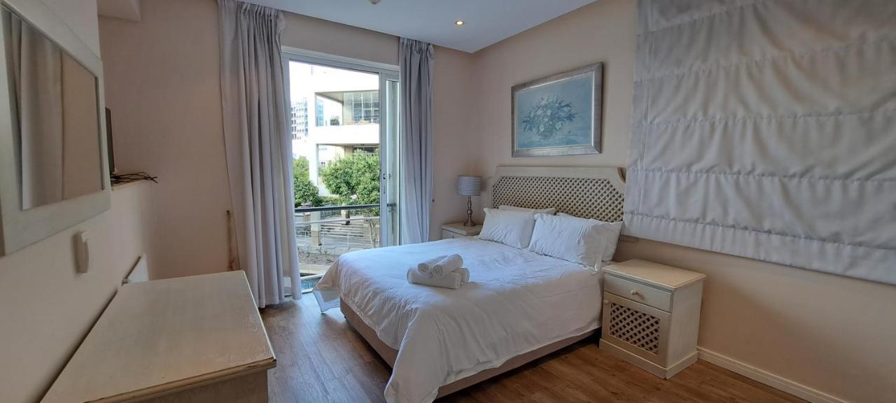 V&A Waterfront Marina Family Apartment 101 Altmore كيب تاون المظهر الخارجي الصورة