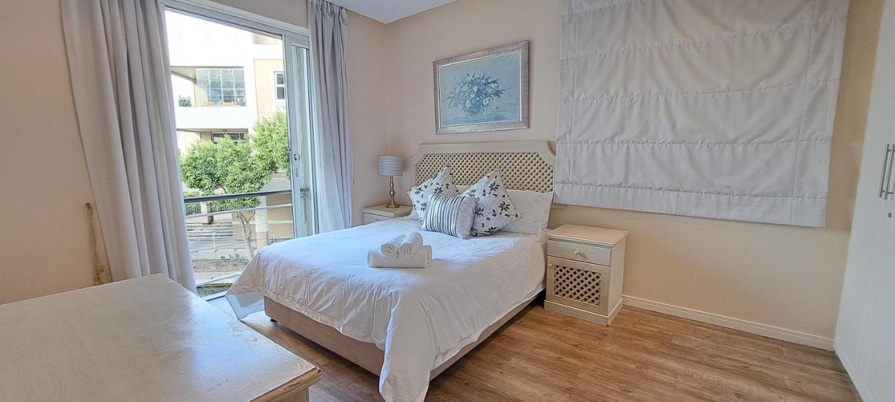 V&A Waterfront Marina Family Apartment 101 Altmore كيب تاون المظهر الخارجي الصورة