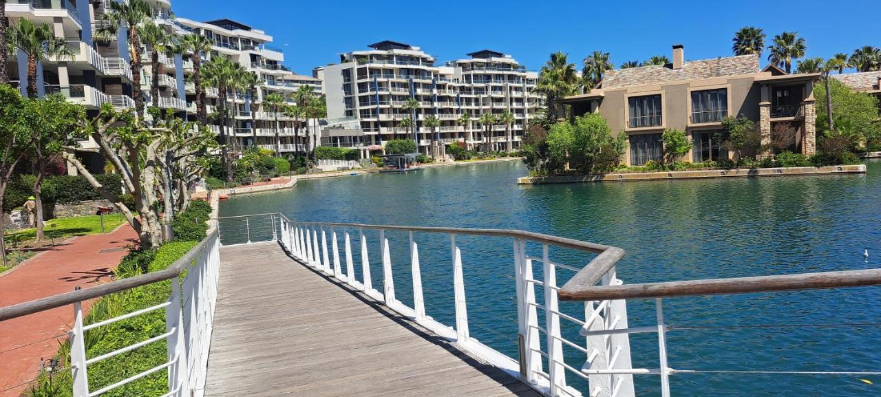 V&A Waterfront Marina Family Apartment 101 Altmore كيب تاون المظهر الخارجي الصورة
