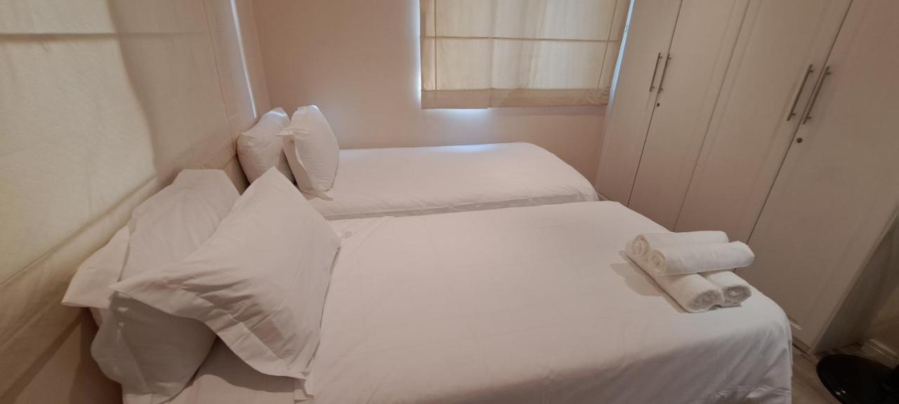 V&A Waterfront Marina Family Apartment 101 Altmore كيب تاون المظهر الخارجي الصورة
