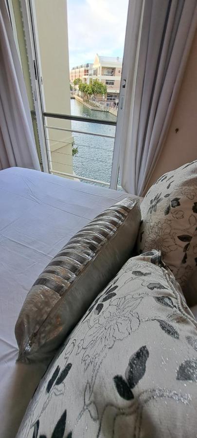 V&A Waterfront Marina Family Apartment 101 Altmore كيب تاون المظهر الخارجي الصورة