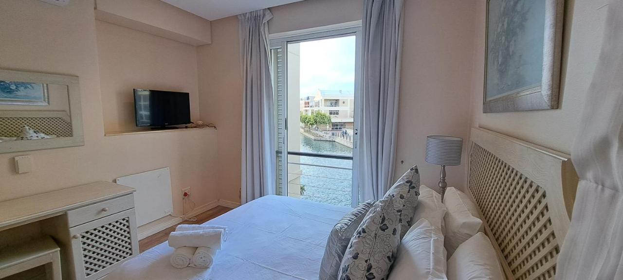 V&A Waterfront Marina Family Apartment 101 Altmore كيب تاون المظهر الخارجي الصورة