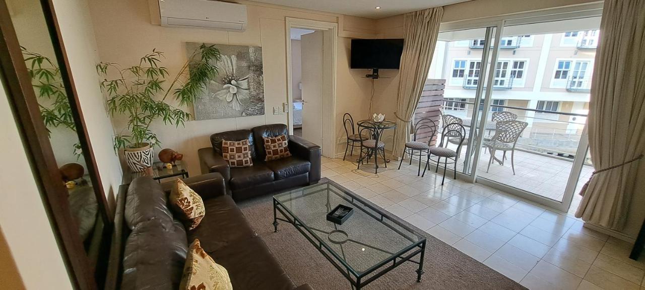 V&A Waterfront Marina Family Apartment 101 Altmore كيب تاون المظهر الخارجي الصورة
