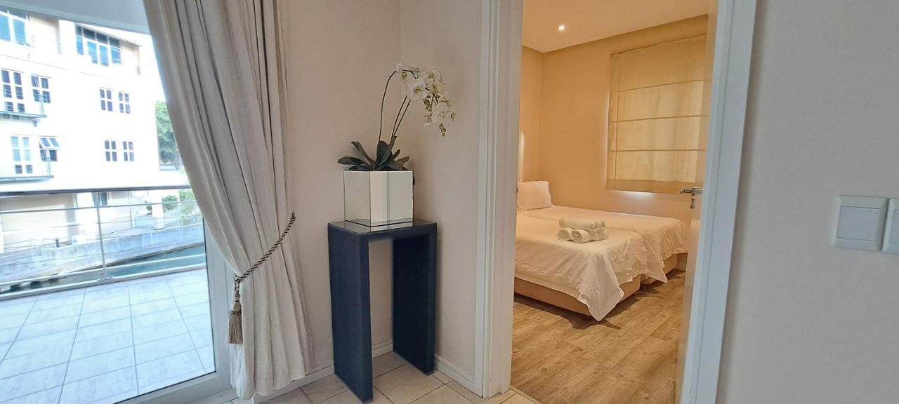 V&A Waterfront Marina Family Apartment 101 Altmore كيب تاون المظهر الخارجي الصورة